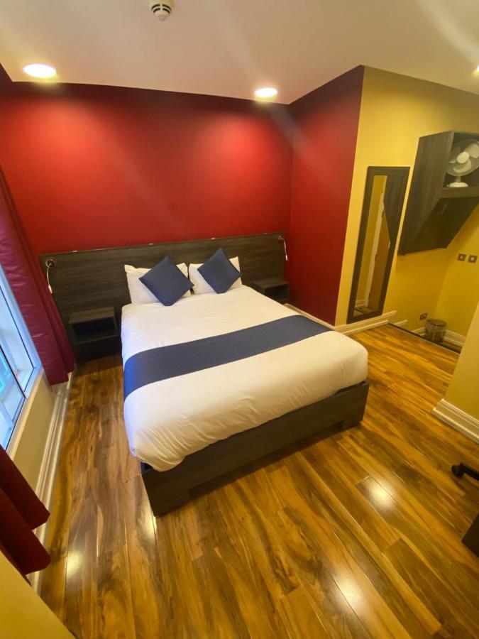 מנצ'סטר Ville Hotel מראה חיצוני תמונה
