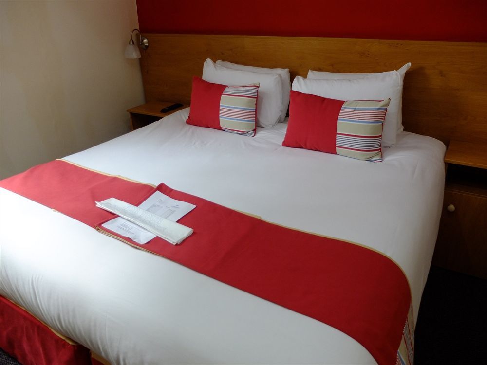 מנצ'סטר Ville Hotel מראה חיצוני תמונה